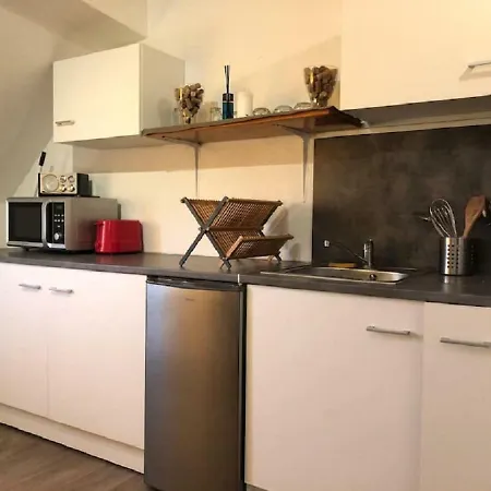 Magnifique F2 Avec Stationnement Apartament